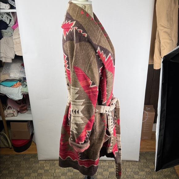 Ralph Lauren Women’s XXL Hand Knit Tribal Shawl Cardigan Sweater NWT Belted - Picture 8 of 8
